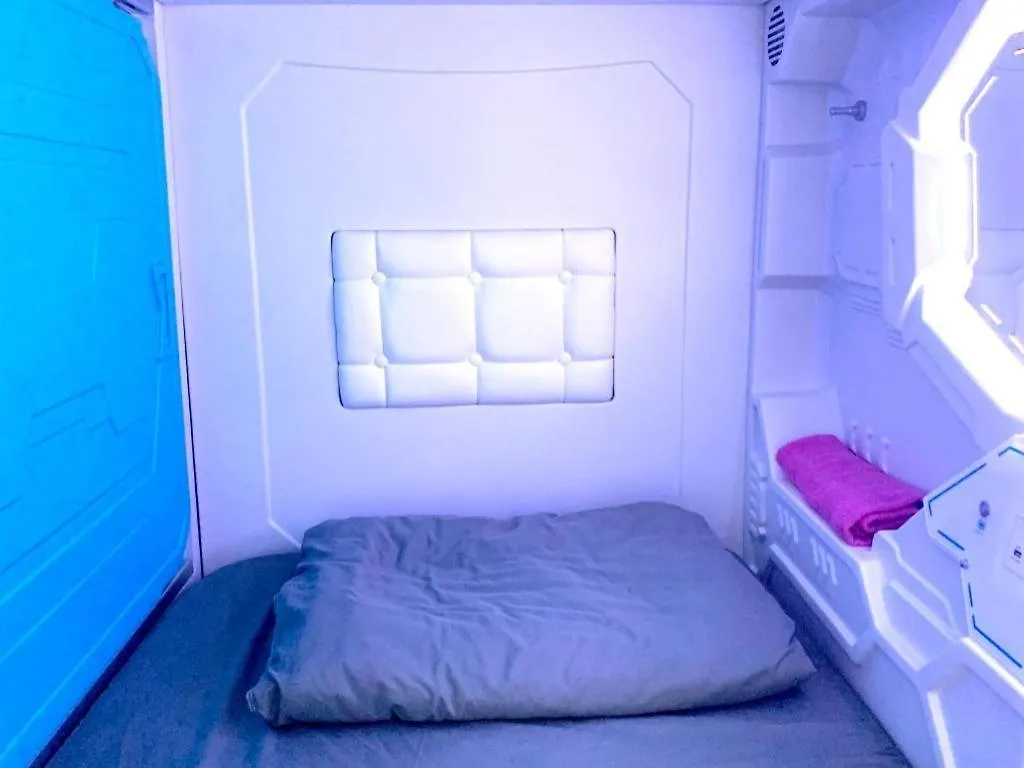 קוטה קינבלו Spot On 89900 Jesselton Capsule Inn מלון