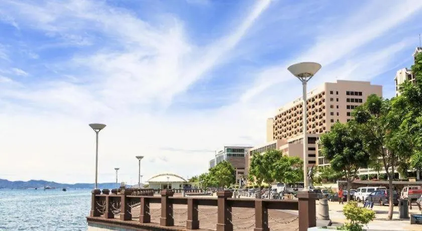 קוטה קינבלו Spot On 89900 Jesselton Capsule Inn